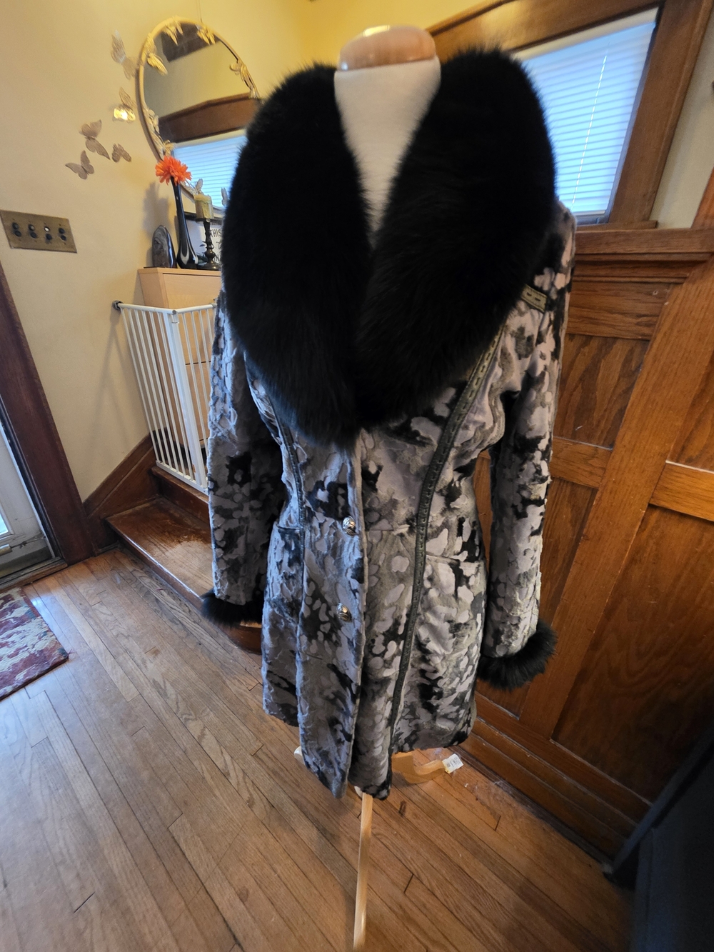Faux Fur Trim Leather Velvet Coat in Black and Gray